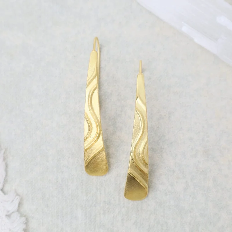 elegant gemstone earrings for women-Matte Gold with Wave Design Earrings