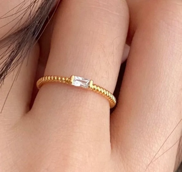 18K Gold