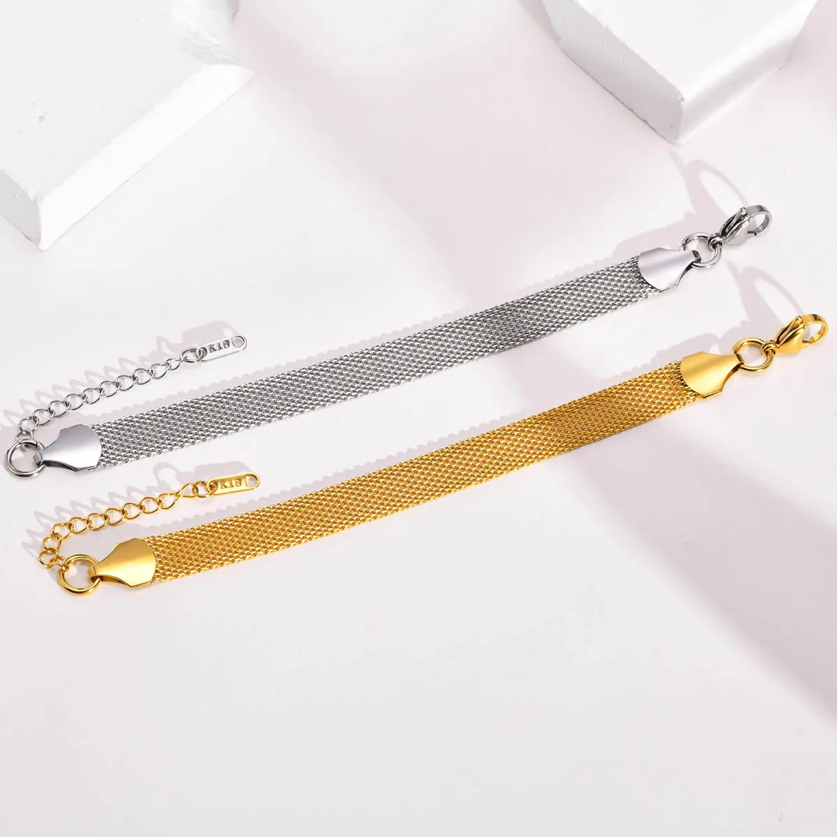 luxury bracelets for women-Simple Style Geometric Titanium Steel Plating Bracelets