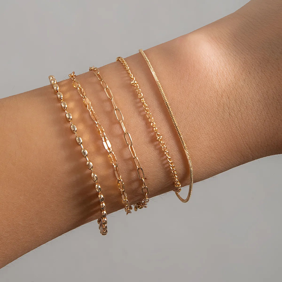 diamond-encrusted bracelets for women-Simple Style Geometric Copper Plating Bracelets