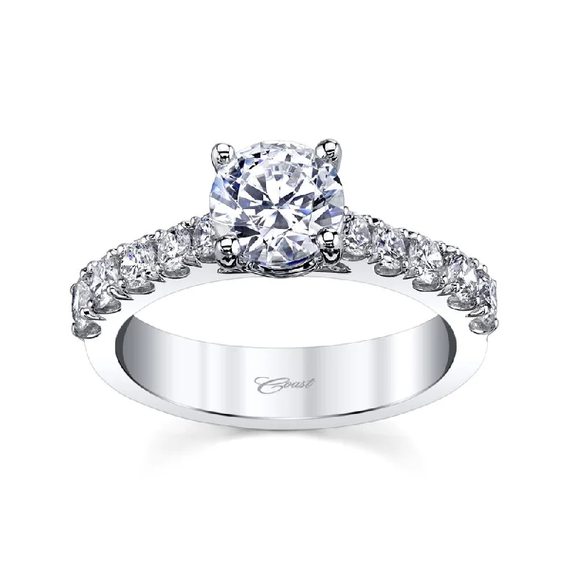 engagement rings with different colored diamonds for women-Engagement ring