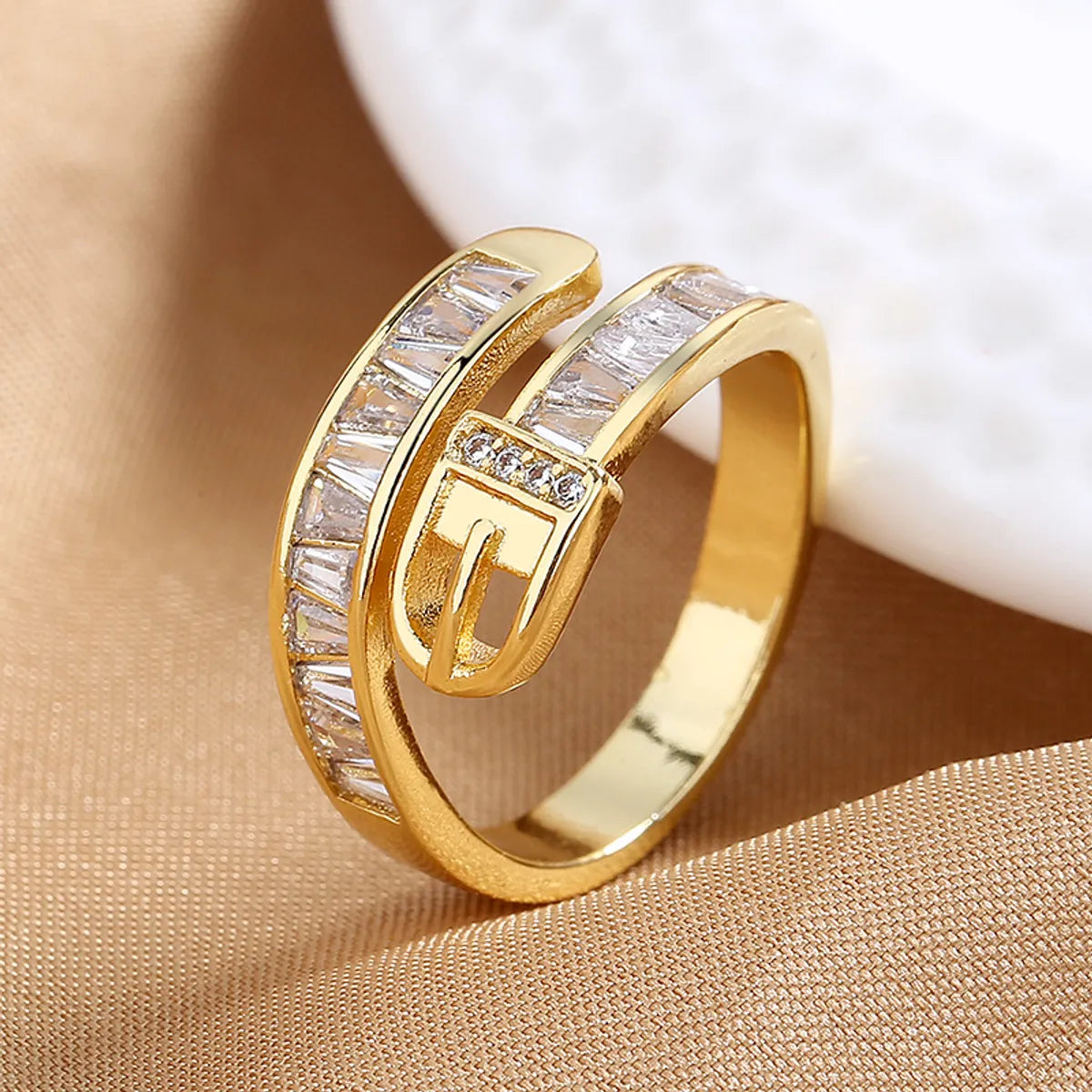 luxury engagement rings for women with colored stones-Fashion Geometric Copper Plating Zircon Open Ring